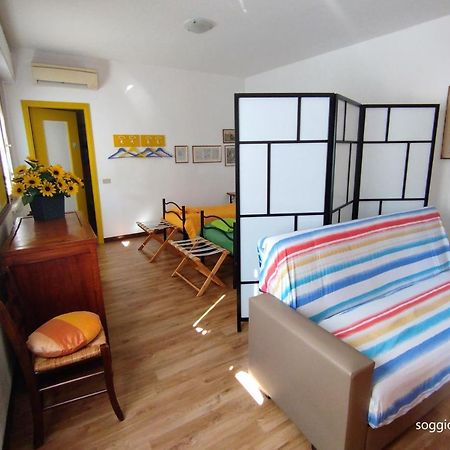 Appartamento Le Campanelle San Felice del Benaco Bagian luar foto