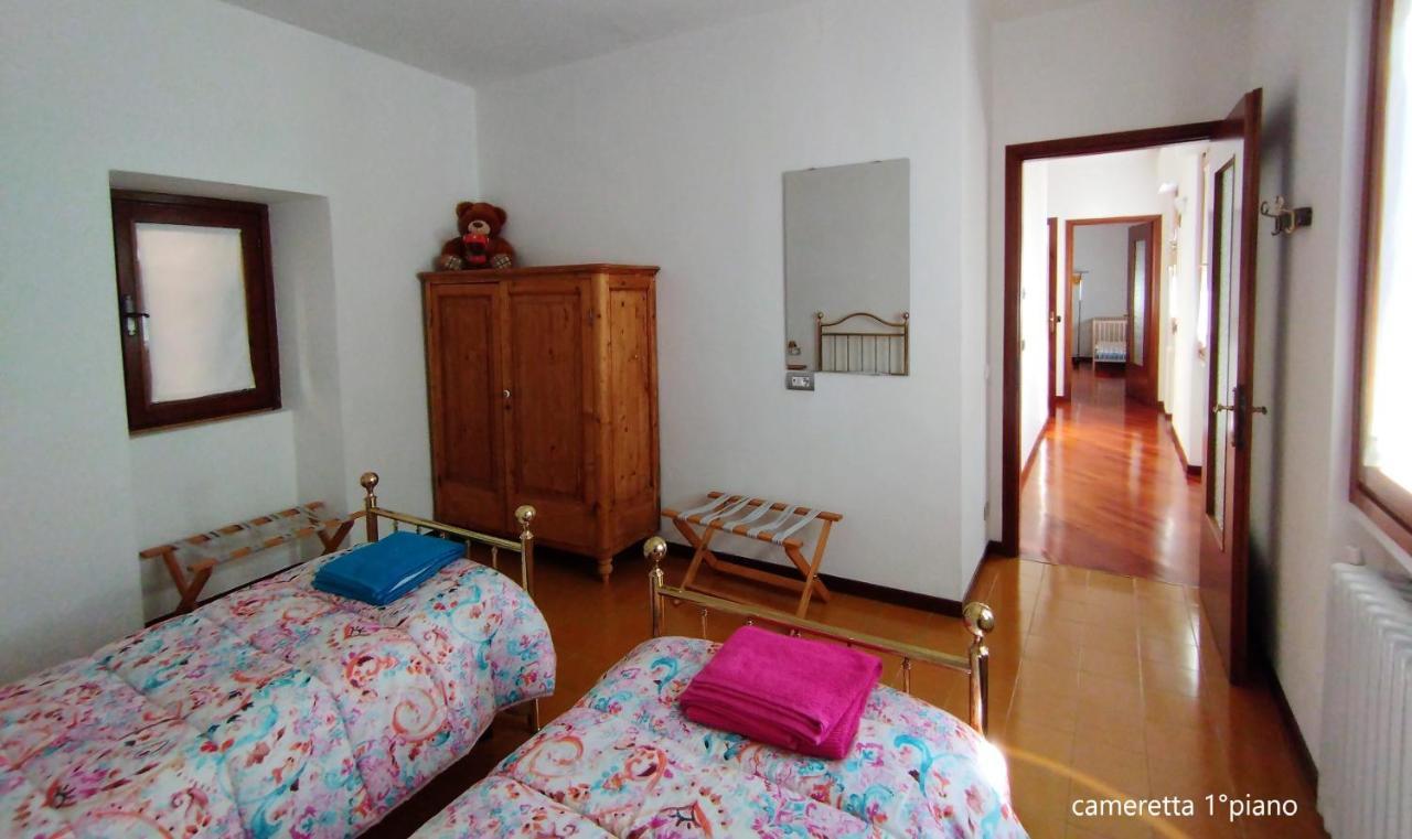 Appartamento Le Campanelle San Felice del Benaco Bagian luar foto